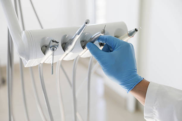 Professional Emergency Dentist technician working in Ames Lake, WA